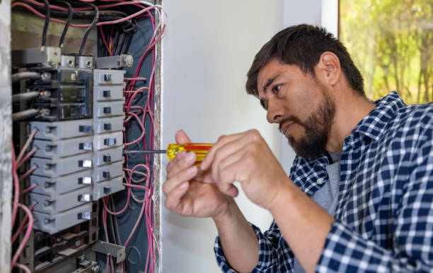 Best Commercial Electrician Services  in Arcadia, LA